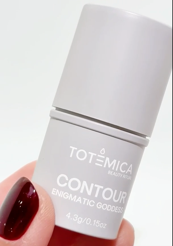 Totemica Contour Stick Enigmatic Goddes
