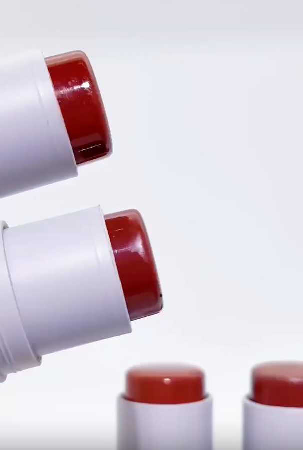 Totemica Contour Stick Enigmatic Goddes